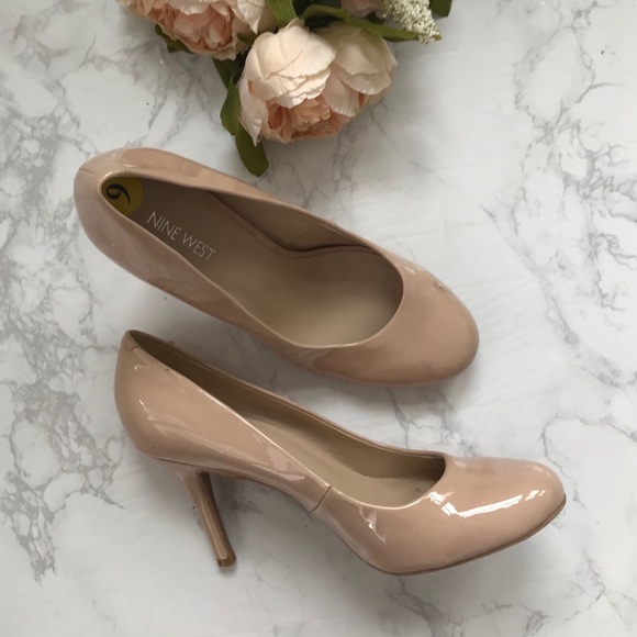 nude round toe heels